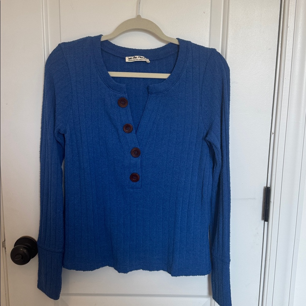 We the Free Ribbed Henley Button-Front Sweater in Cobalt Blue - Picture 4 of 8